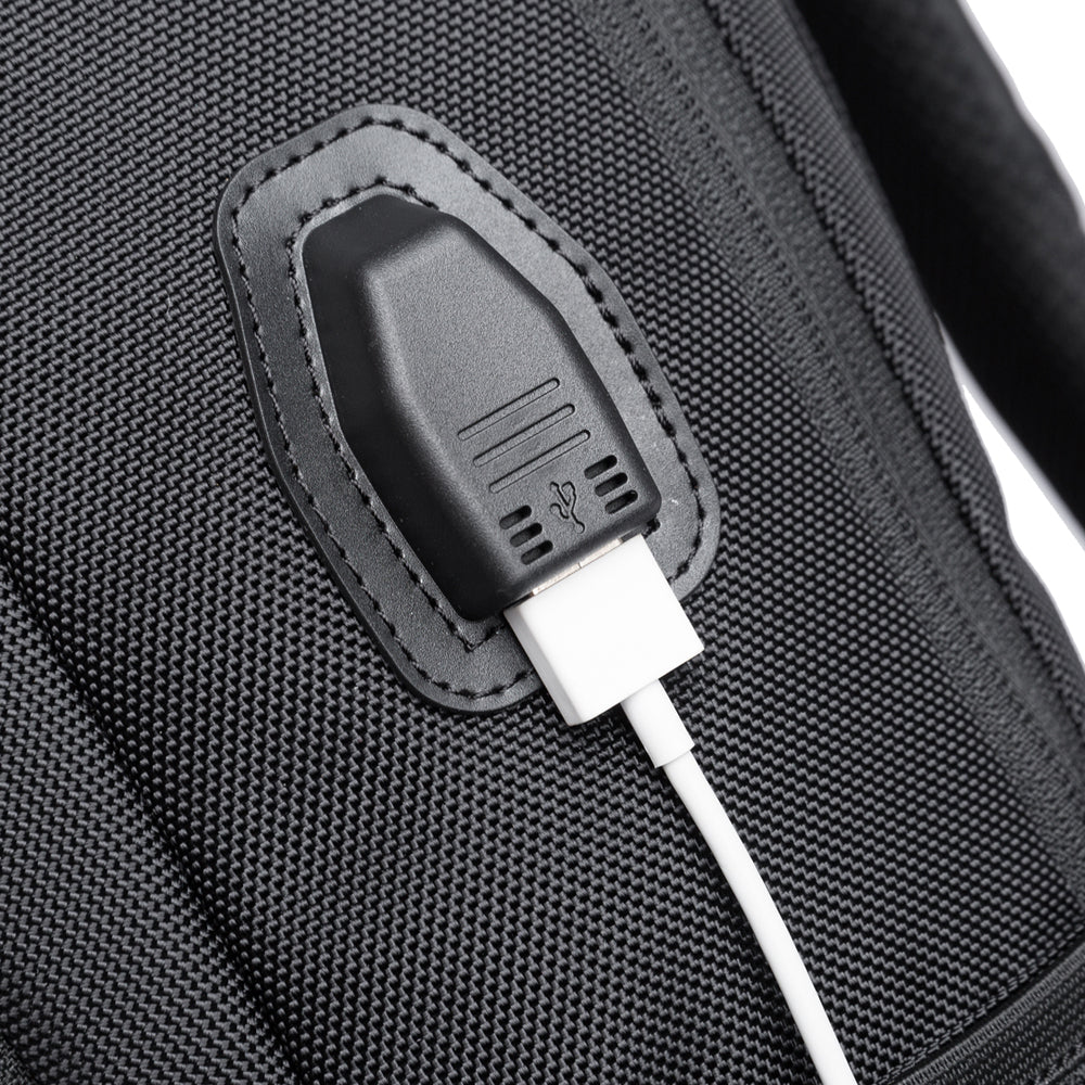 SWISS CUT DESIGN BACKPACK - BLACK - 26L