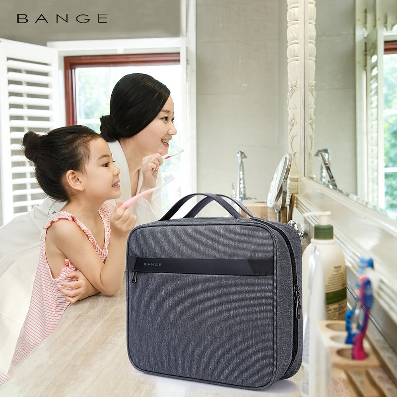 HANGING TOILETRY BAG - GREY