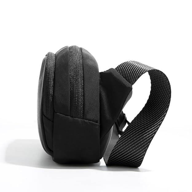 URBAN GO SLING BAG - BLACK