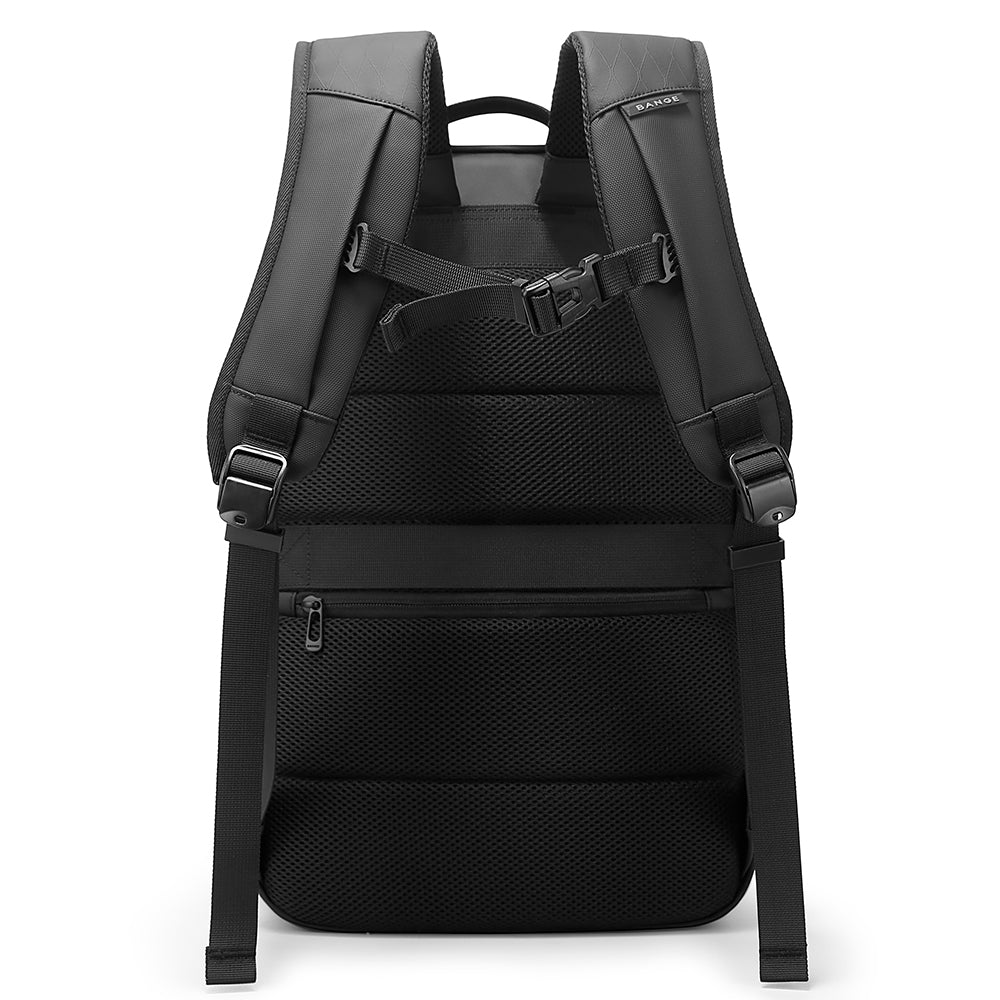 VENTURE BACKPACK - BLACK - 30L