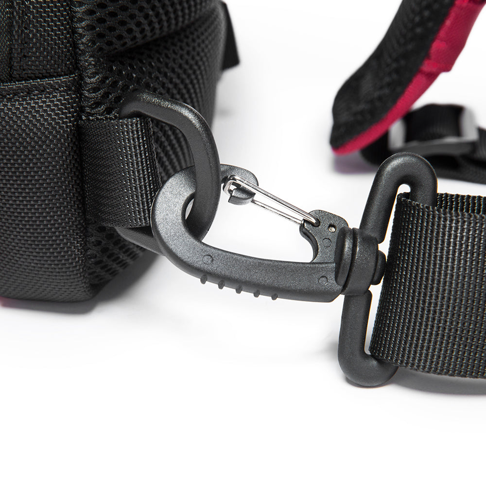SURGE SLING BAG - RED