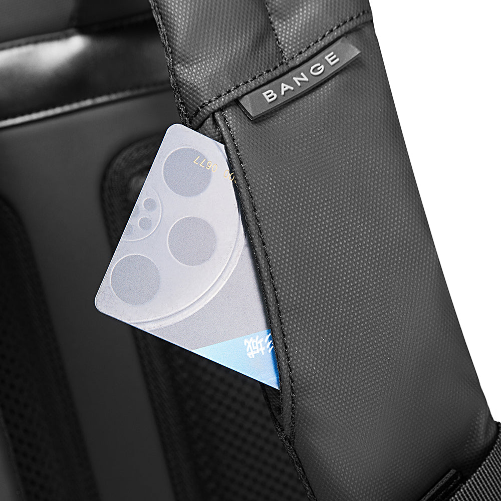 HARDSHELL BACKPACK - BLACK - 21L