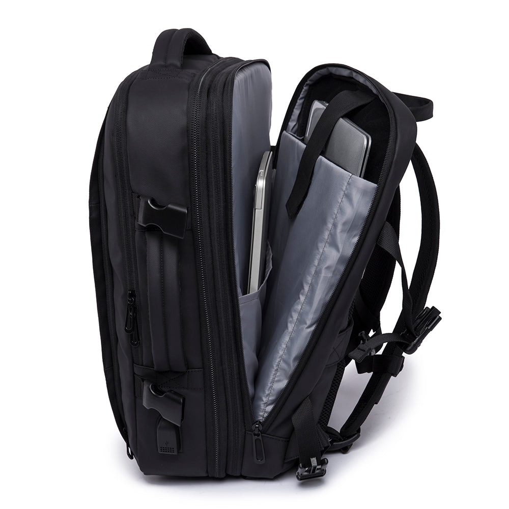 TITAN ULTRAFIT TRAVEL BACKPACK - BLACK - 35L