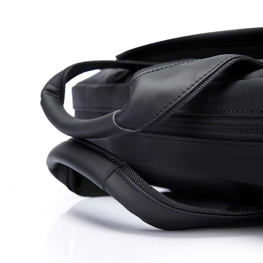 BRIEF CASE 13.3" - BLACK