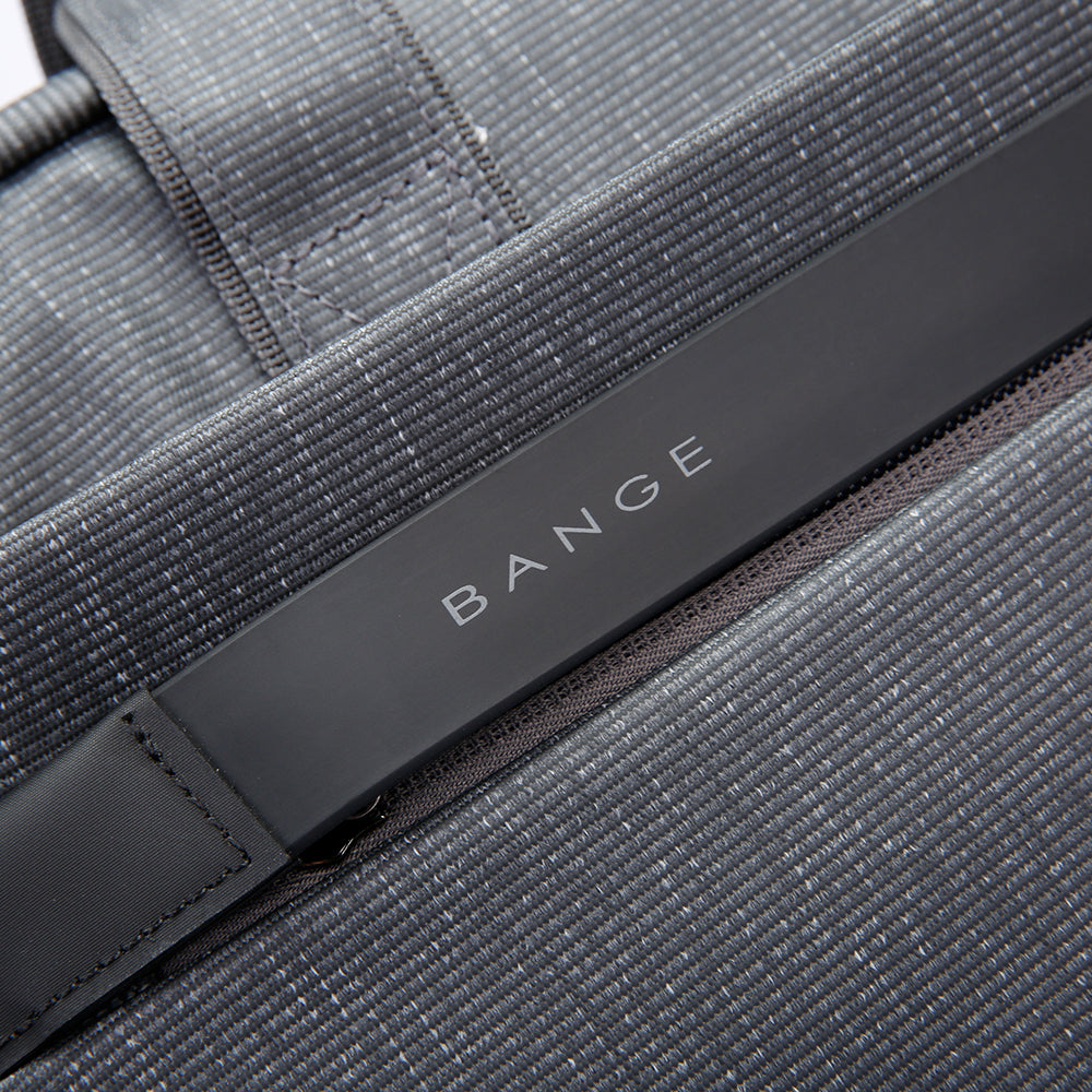 BRIEF CASE 13.3" - GREY