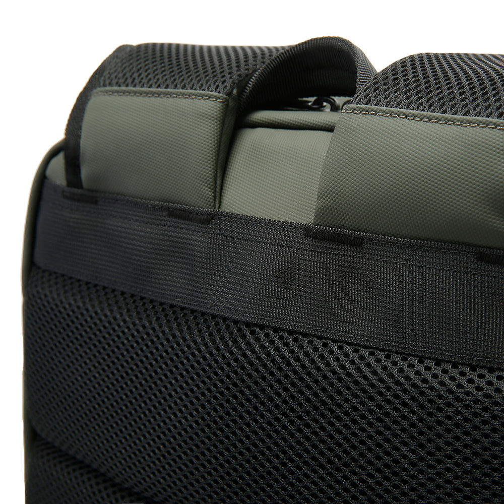 VENTURE BACKPACK - GREEN - 30L