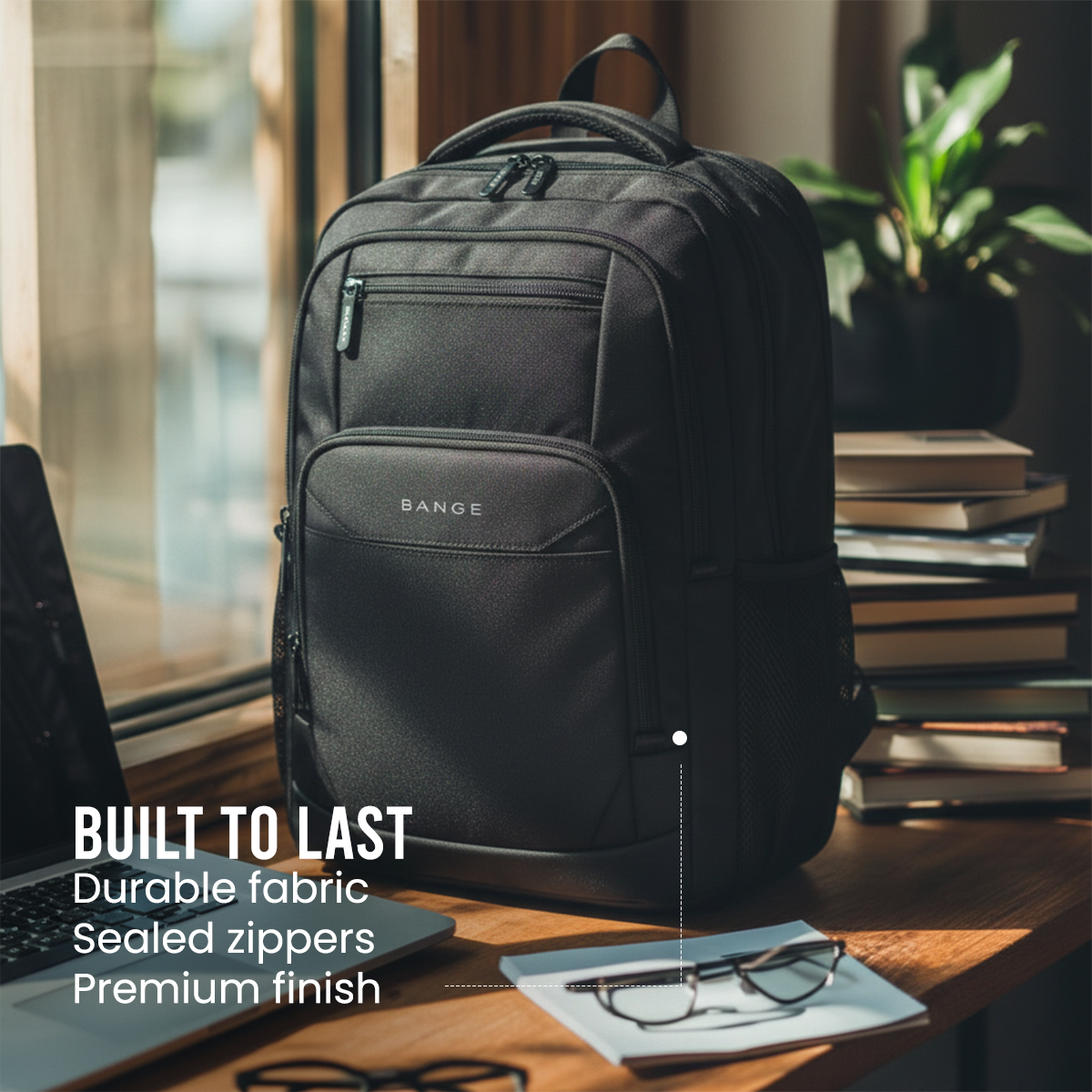 SWISS CUT DESIGN BACKPACK - BLACK - 26L