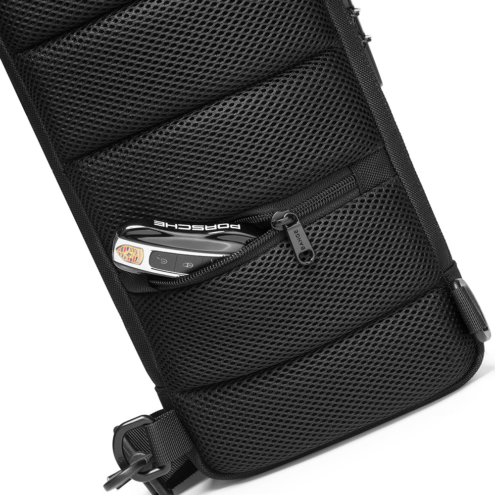 SURGE SLING BAG - BLACK