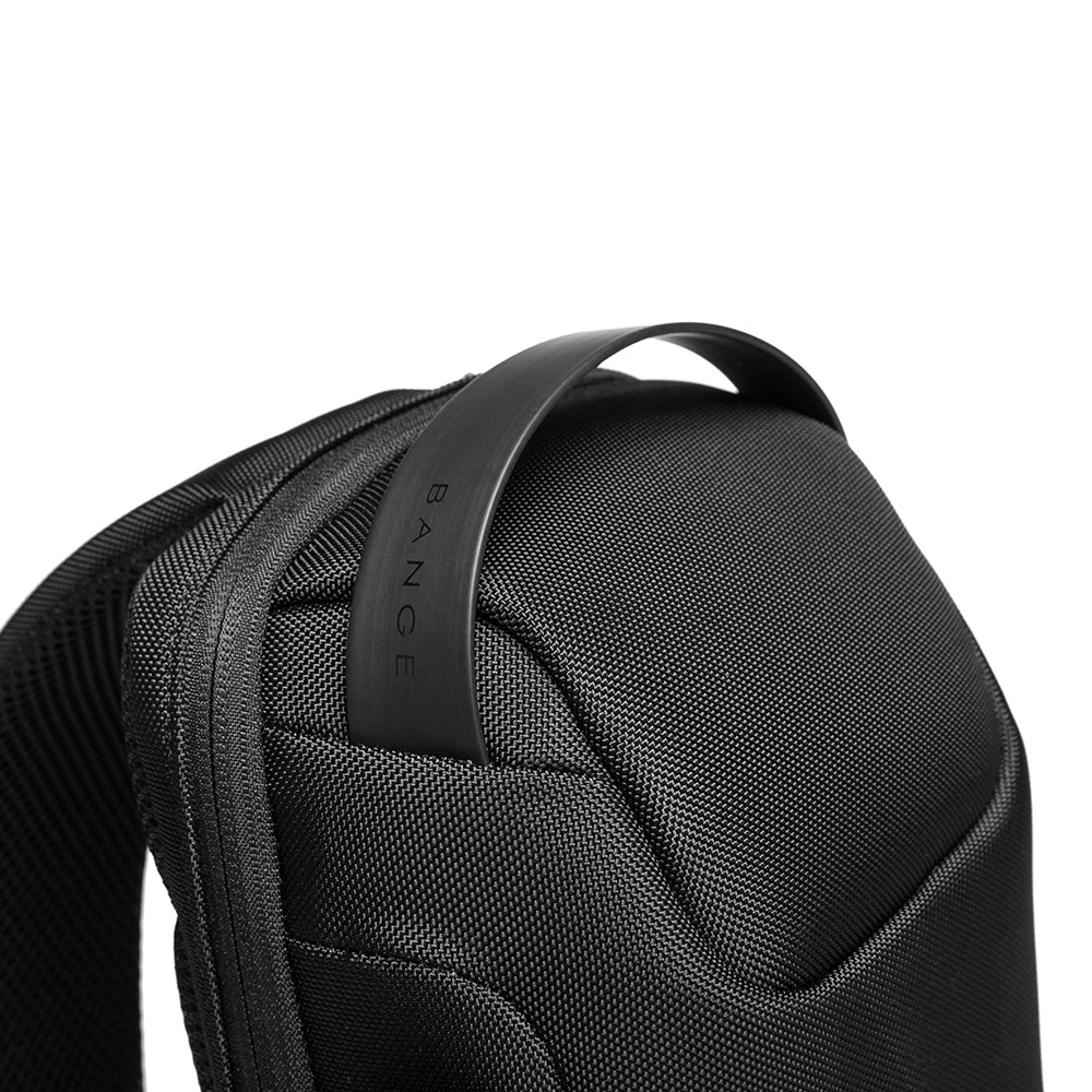 SURGE SLING BAG - BLACK