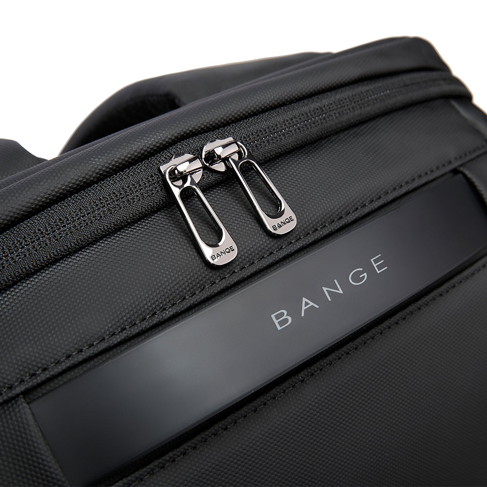 CAPTAIN BUSINESS BACKPACK - BLACK - 30L