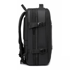 Titan Ultrafit Travel Backpack - 35L Black