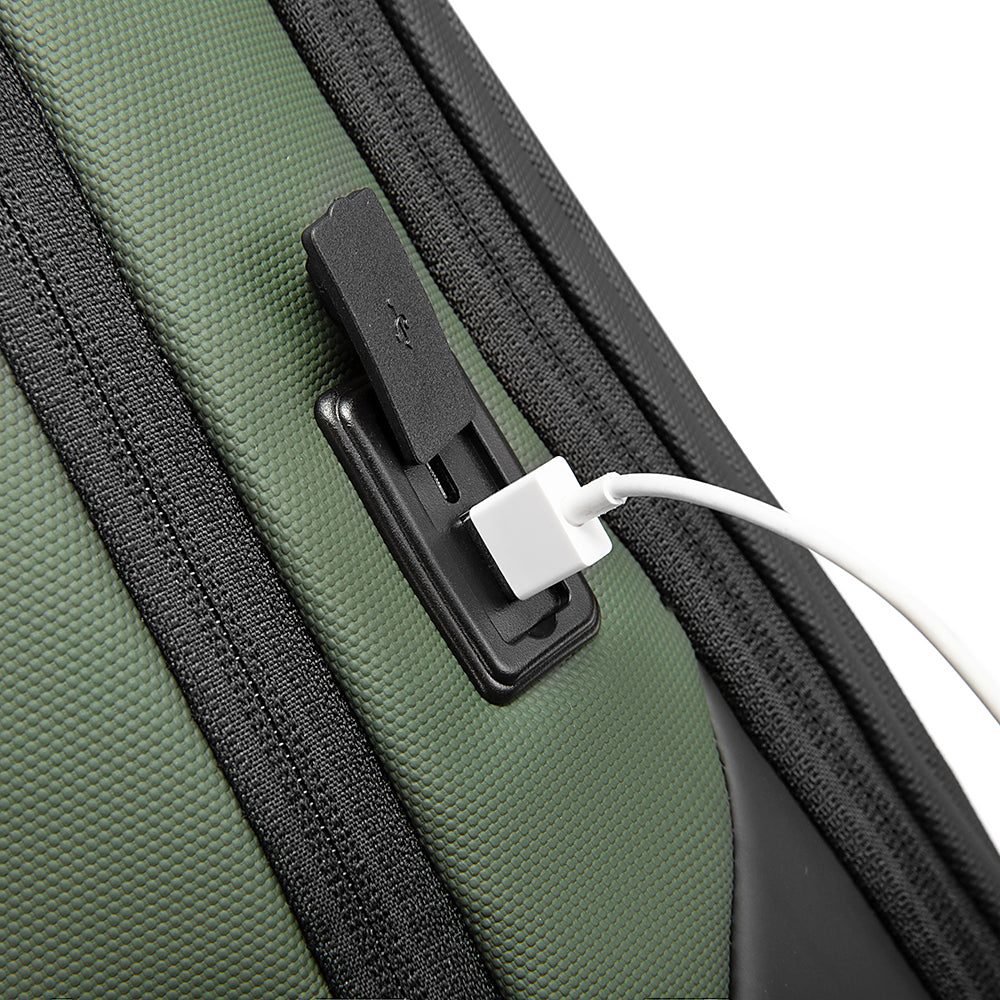 Captain Business Backpack - 30L Green