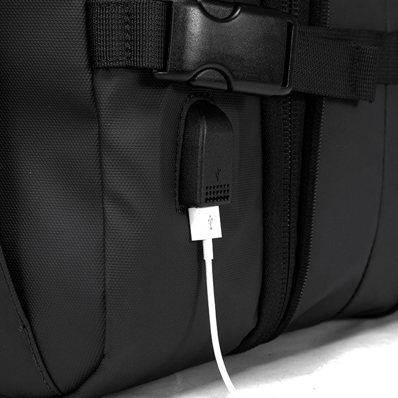 TITAN ULTRAFIT TRAVEL BACKPACK 45L - BLACK