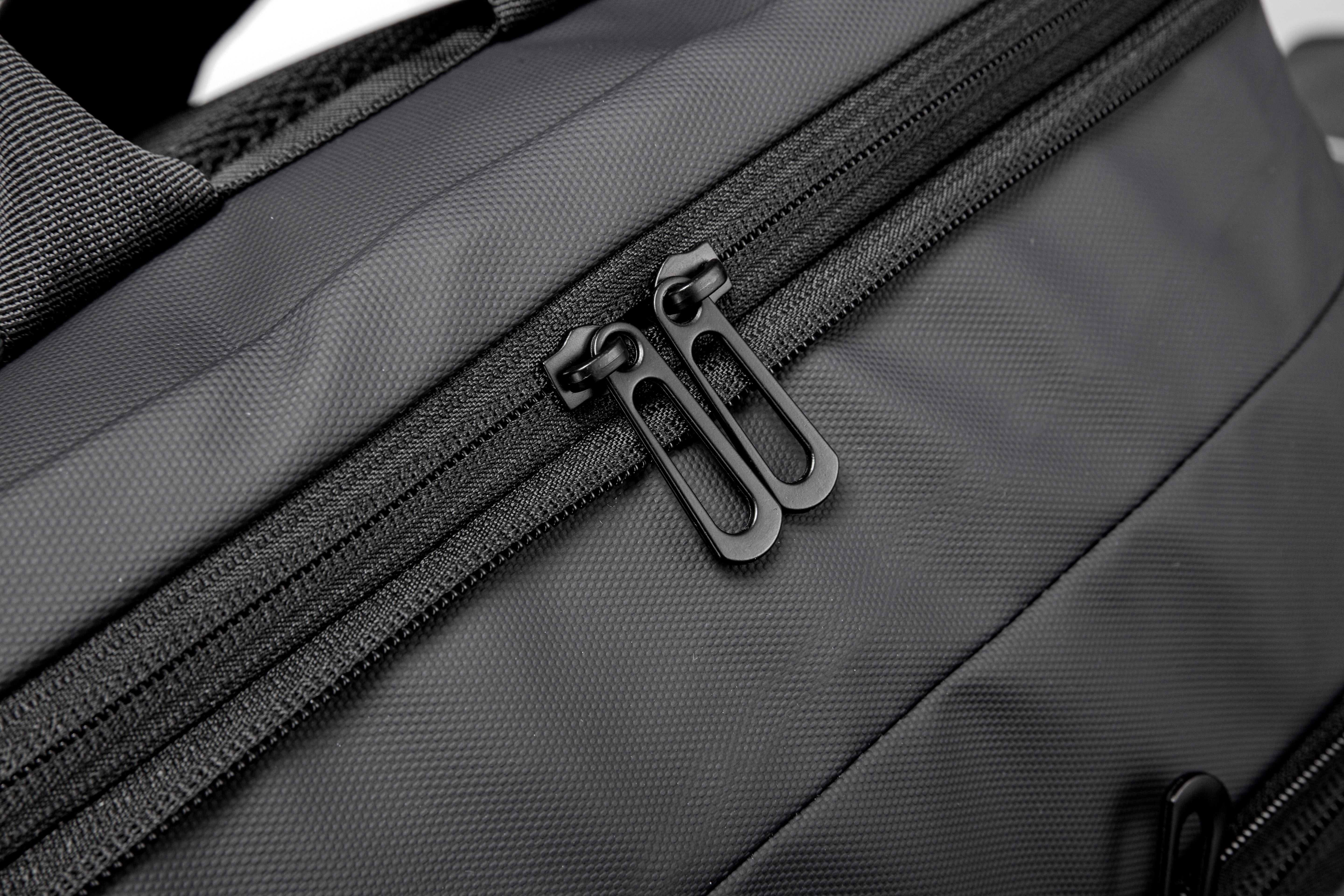 TITAN ULTRAFIT TRAVEL BACKPACK 45L - GREY