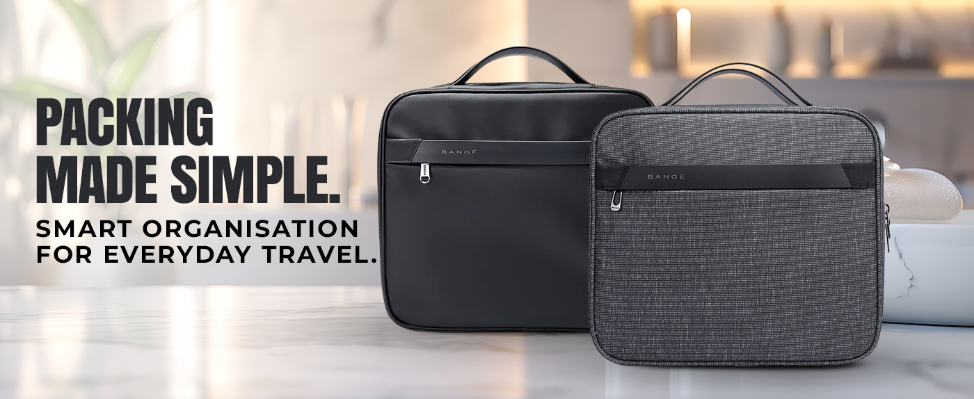 HANGING TOILETRY BAG - BLACK