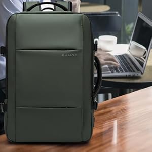 TITAN ULTRAFIT TRAVEL BACKPACK 45L - GREEN